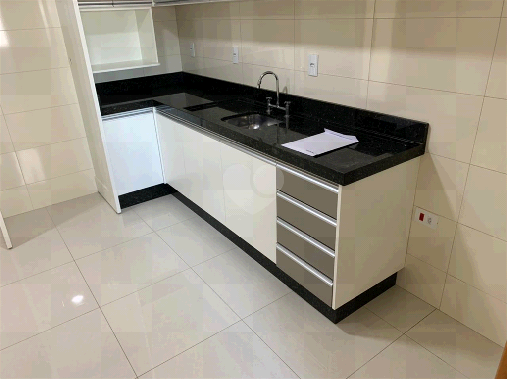 Venda Apartamento Cascavel Centro REO664028 2