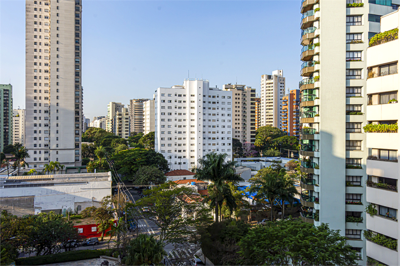 Foto REO66810