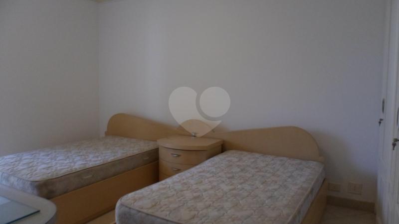 Foto REO66918