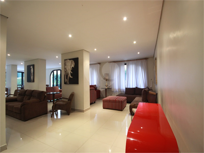 Foto REO67004