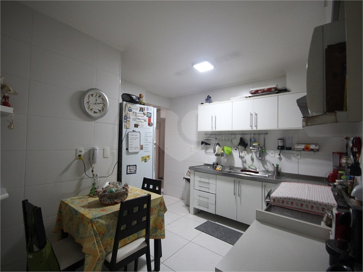 Foto REO67004