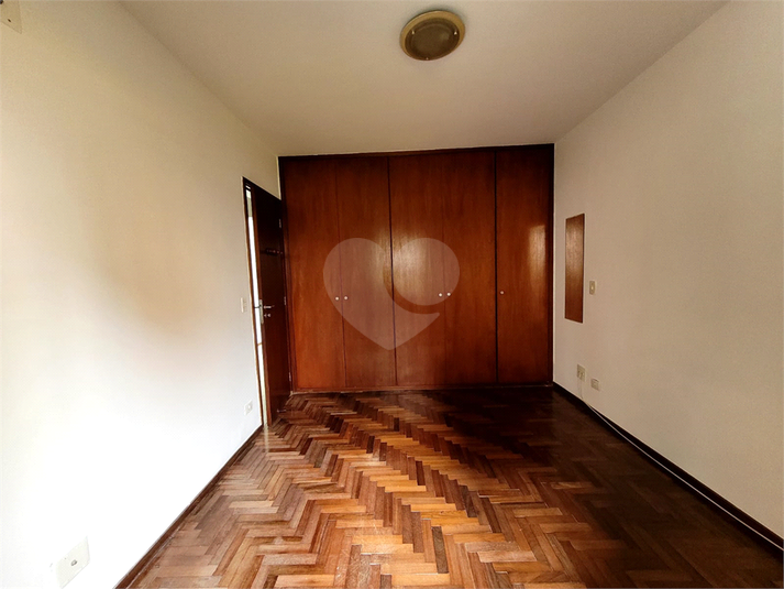 Foto REO67059