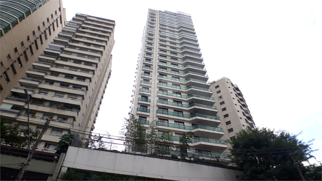 Venda Apartamento São Paulo Santana REO673927 56