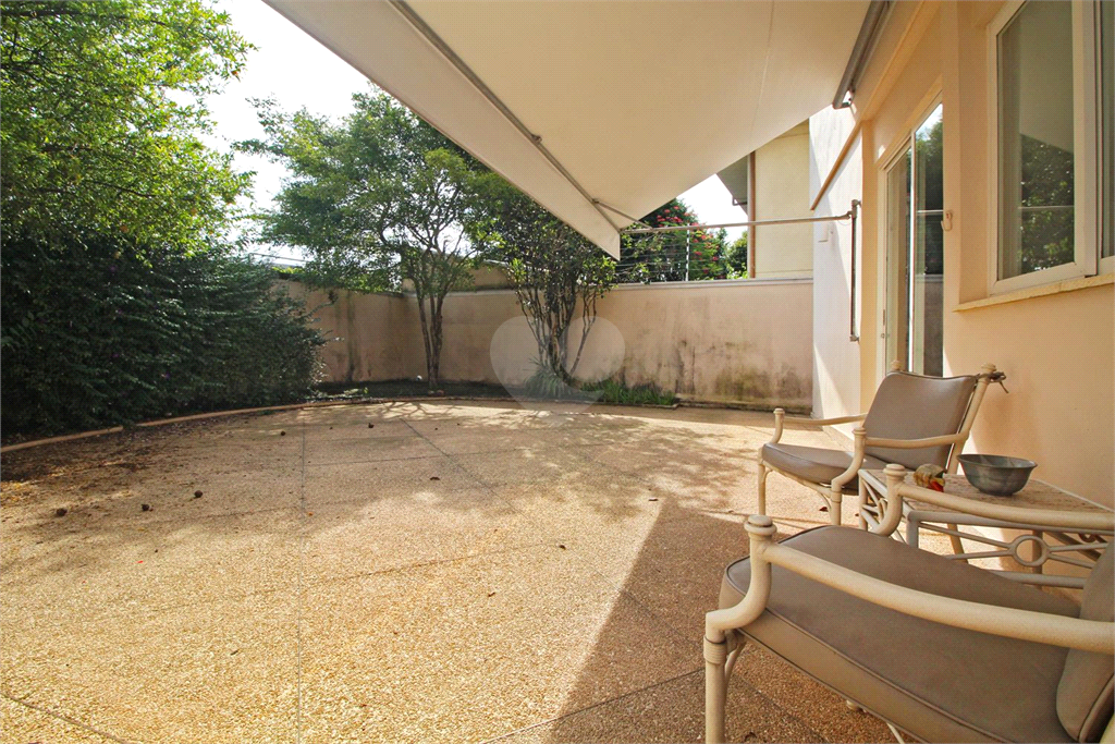 Venda Casa São Paulo Pacaembu REO676391 40