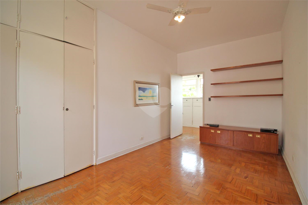 Venda Casa São Paulo Pacaembu REO676391 18