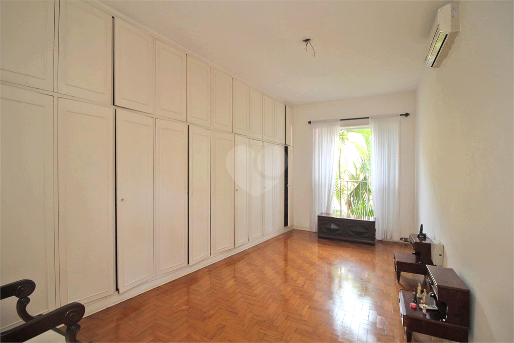 Venda Casa São Paulo Pacaembu REO676391 19