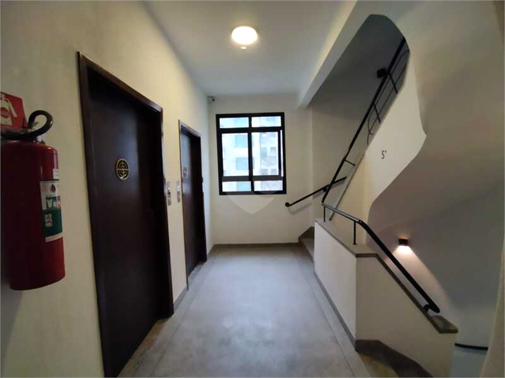 Venda Apartamento São Paulo Centro REO676409 13