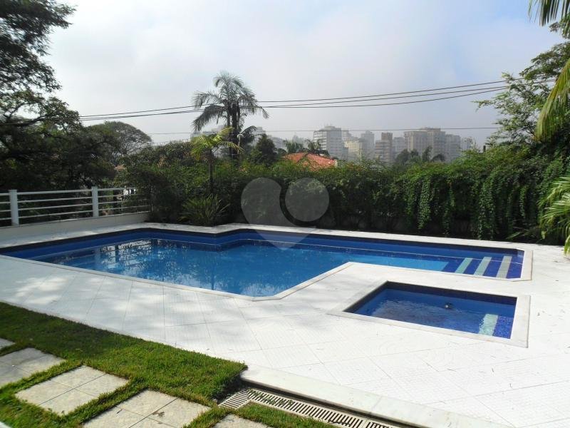 Venda Sobrado São Paulo Pacaembu REO67668 2