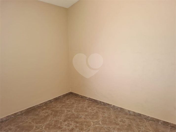Foto REO678300
