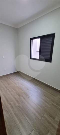 Foto REO679701