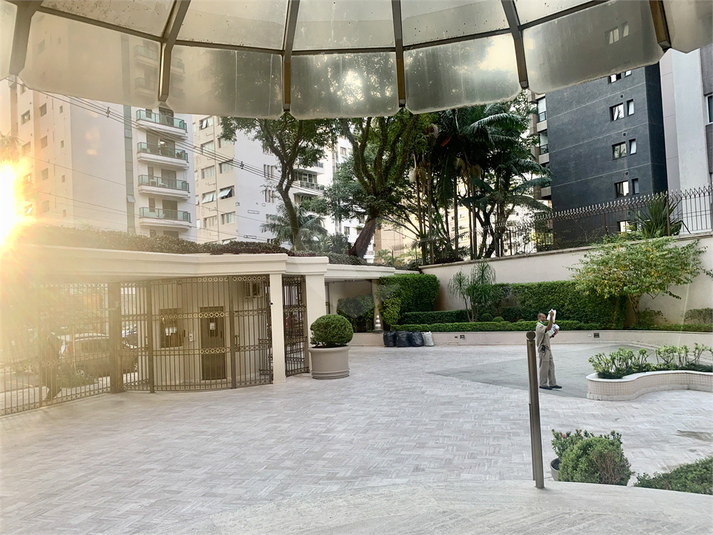 Venda Apartamento São Paulo Higienópolis REO680021 2