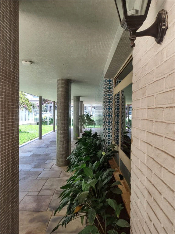 Venda Apartamento São Paulo Bela Vista REO680173 4