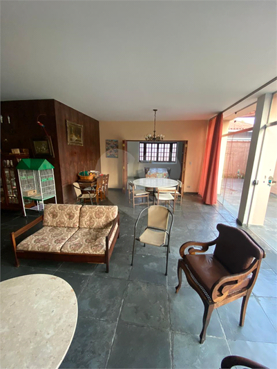 Foto REO680179