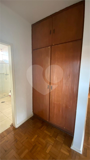 Foto REO680179
