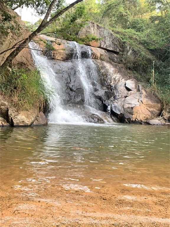 Venda Fazenda Aparecida Centro REO680737 4