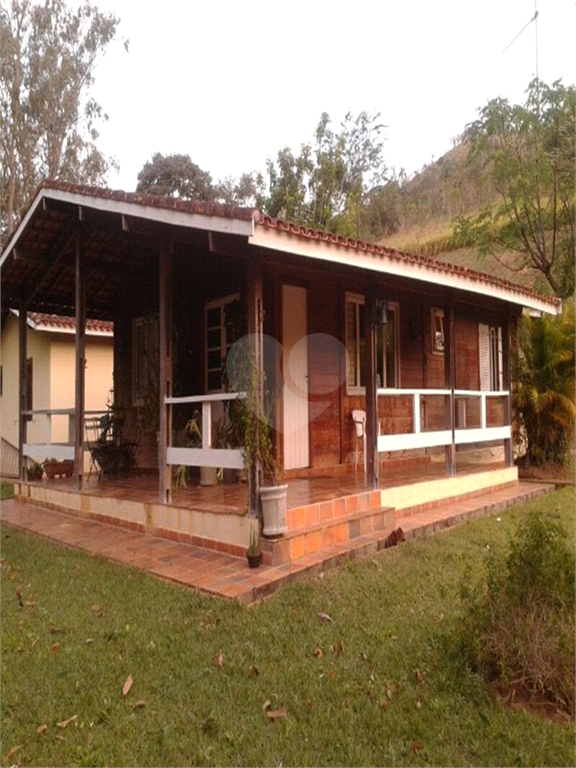 Venda Fazenda Aparecida Centro REO680737 10