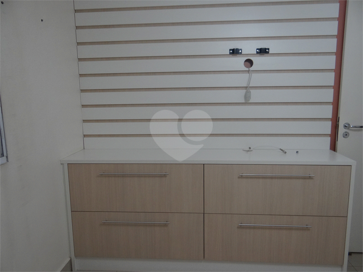 Foto REO681645