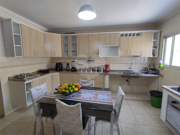 Foto REO682028
