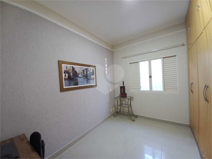 Foto REO682173