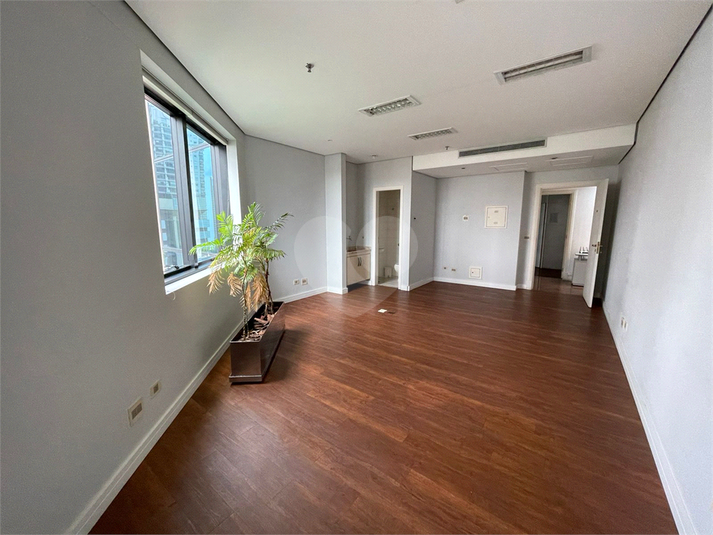 Venda Salas São Paulo Cidade Monções REO682315 6