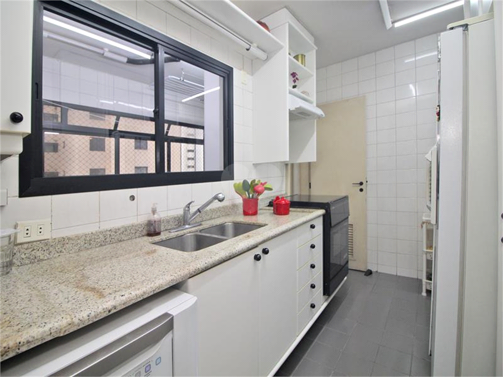 Venda Apartamento São Paulo Indianópolis REO682710 16