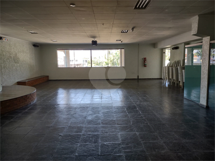 Foto REO683001