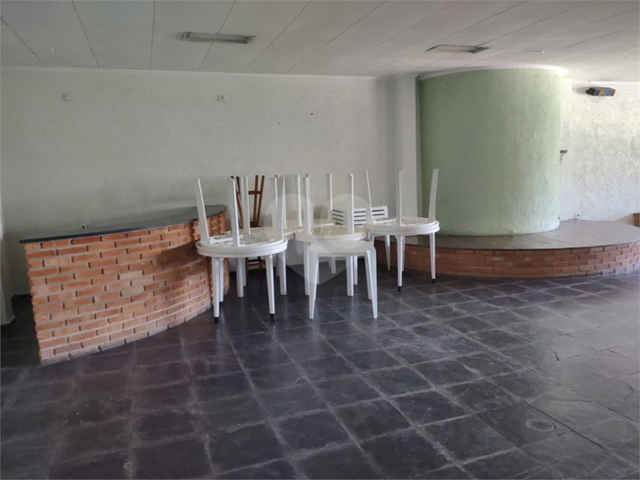 Foto REO683001