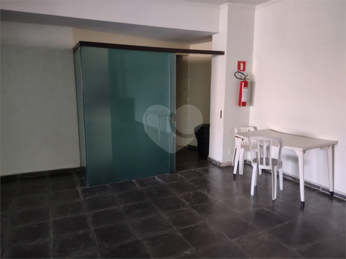 Foto REO683001