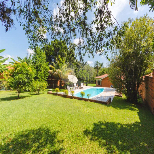 Foto REO683025