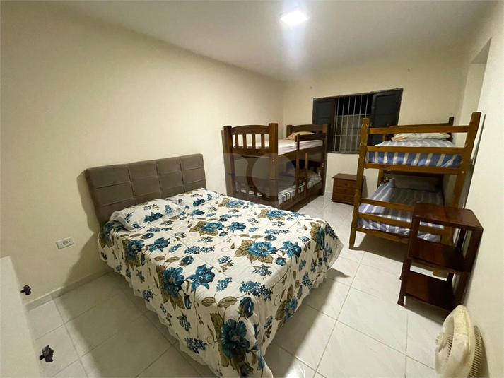 Foto REO683203