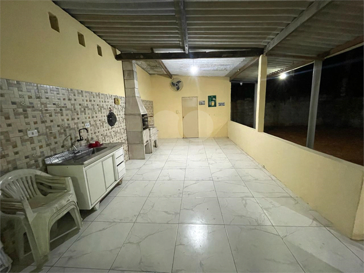 Foto REO683203