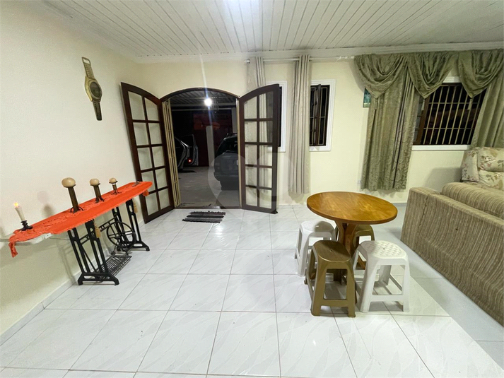 Foto REO683203