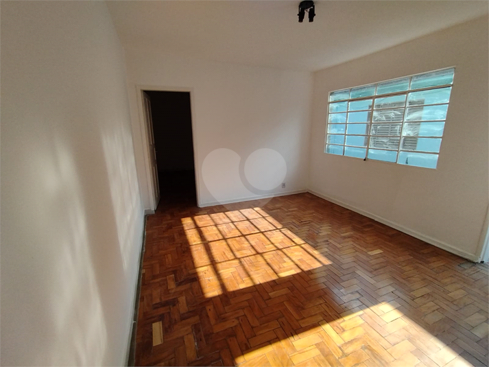 Foto REO684304