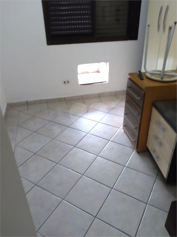 Venda Apartamento Santos Macuco REO684388 16