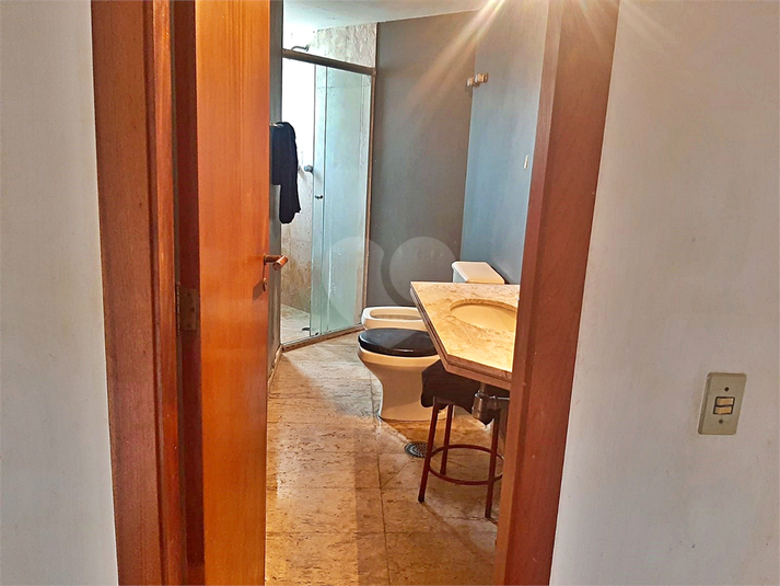 Foto REO685138