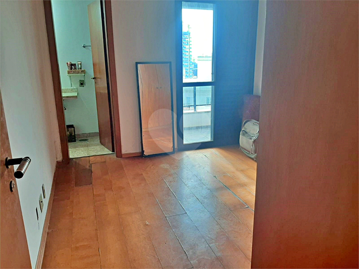 Foto REO685138