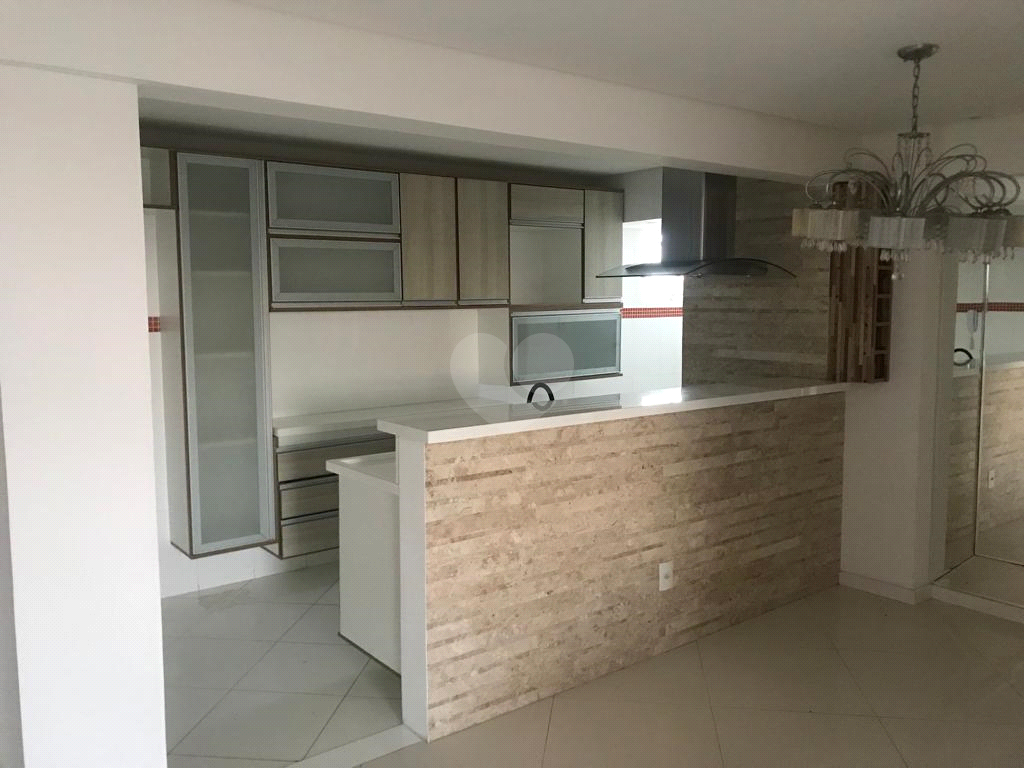 Venda Apartamento Salvador Resgate REO685766 7