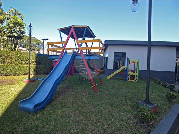 Foto REO686126