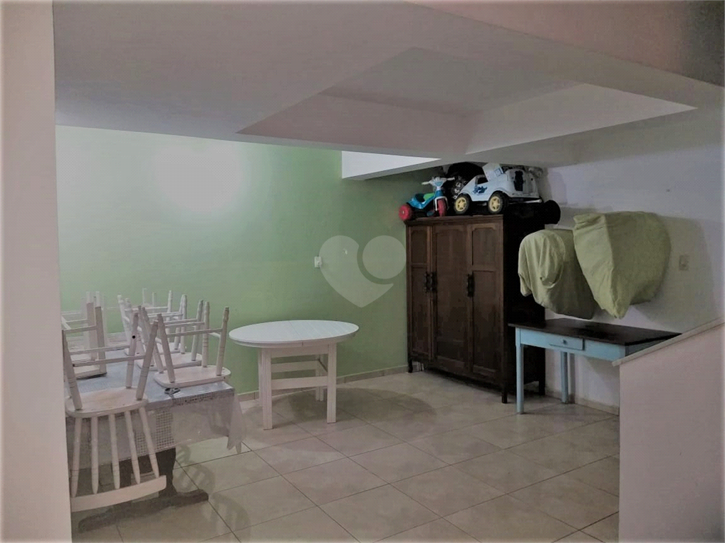 Foto REO686147