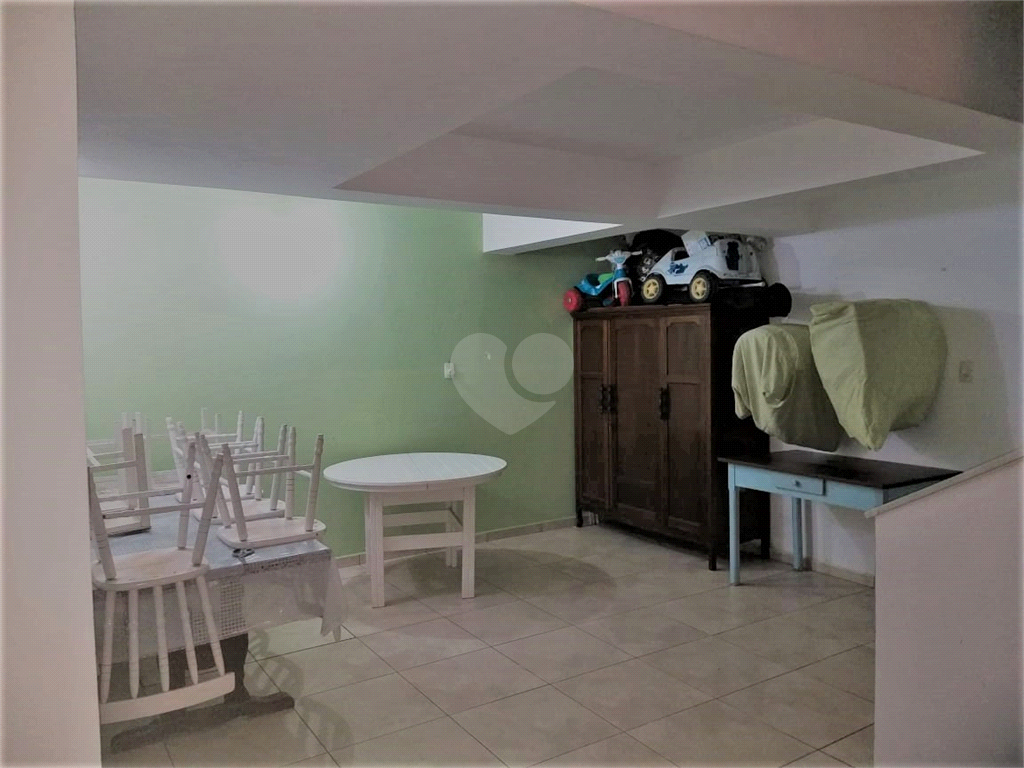 Venda Casa Águas Da Prata Centro REO686147 36