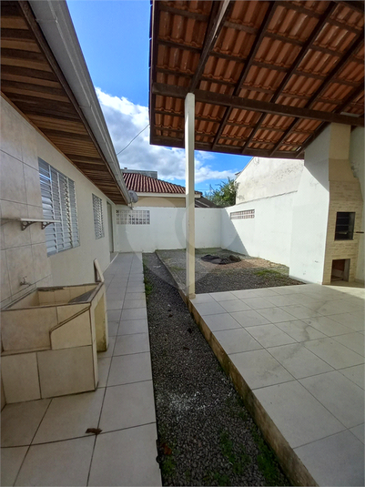 Foto REO686948