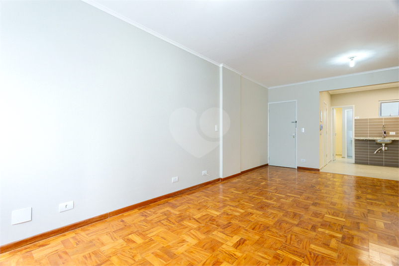 Foto REO686972