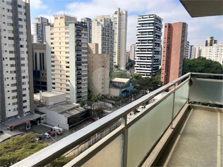 Foto REO687007