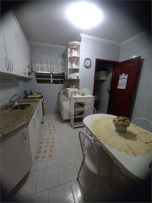 Venda Casa de vila São Paulo Vila Pereira Barreto REO688897 10