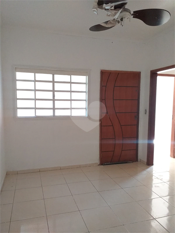 Venda Casa Araraquara Jardim Universal REO690304 5