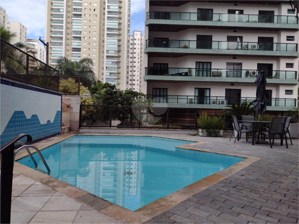 Venda Apartamento Guarujá Pitangueiras REO690523 37