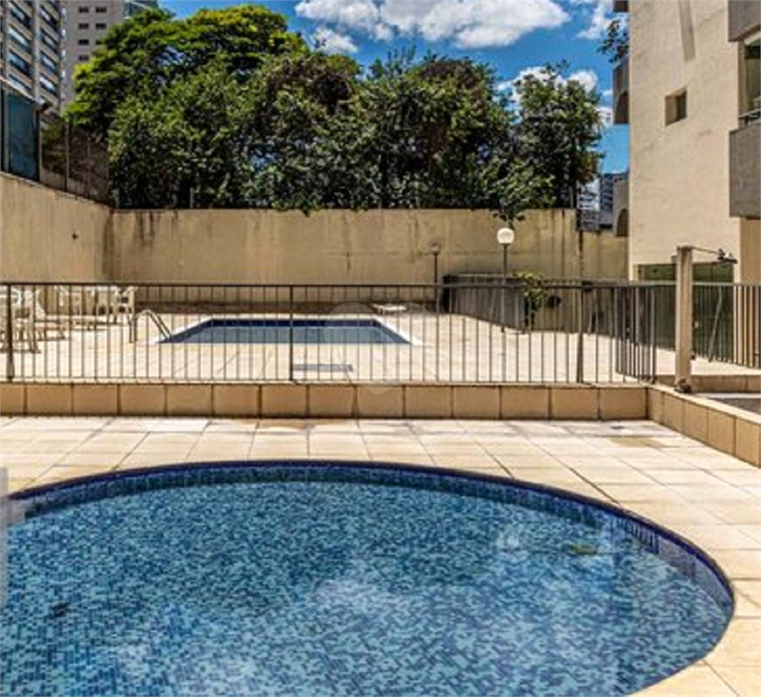 Venda Apartamento São Paulo Santana REO692758 12