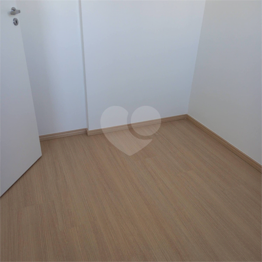Foto REO693040