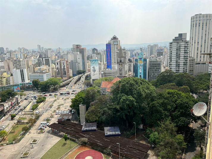 Foto REO693058