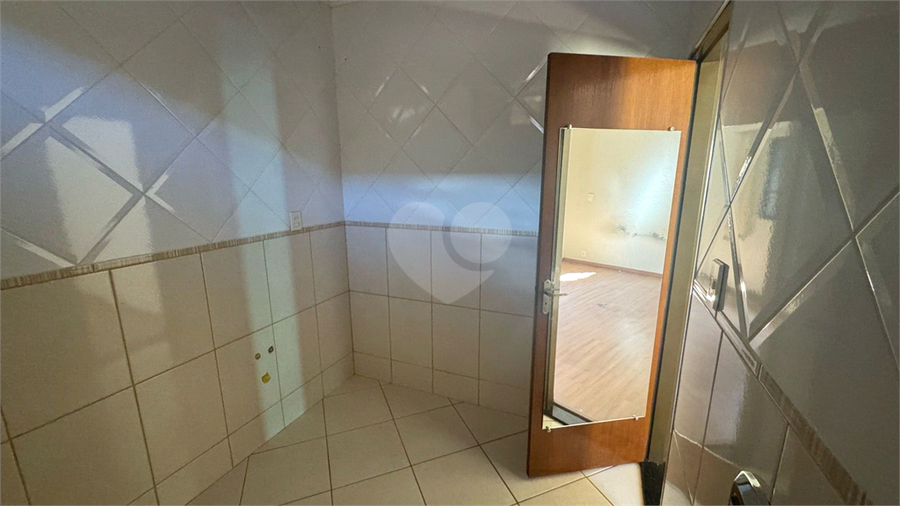 Foto REO693204